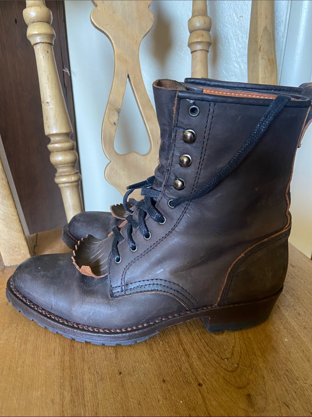 Frye Fringe Lace Up Riding Boots Dark Brown Size 6 - Picture 3 of 7